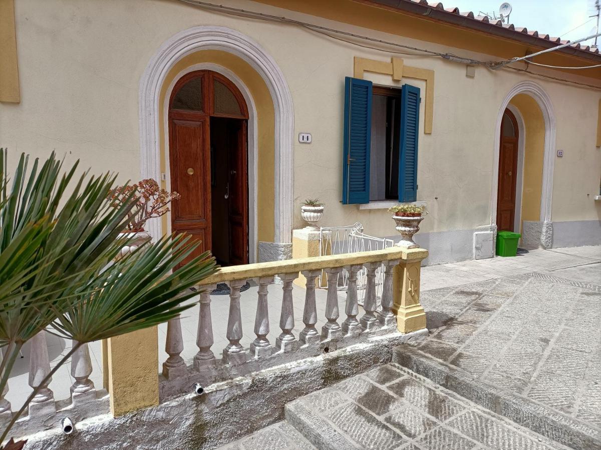 La Terrazza Nel Cuore Di Capoliveri エクステリア 写真